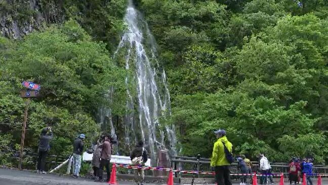 8日に迫った「幻の滝」2025年は出現せず 1年に1度新緑の岩肌を滑り落ちる姿が多くの人を魅了 発電所の改修工事の影響 合わせて開催の「そば祭り」は実施へ 長野・木島平村|TBS NEWS DIG