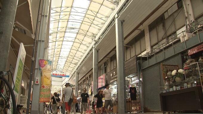 第一牧志公設市場の隣 市場中央通りに待望の「新アーケード」が完成　|　沖縄のニュース｜RBC 琉球放送