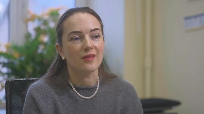 「誰もプーチンを止める方法を知らない。必要なのは武器、そして侵略犯罪を裁く特別法廷」ノーベル平和賞受賞団体・代表が語る　ウクライナ侵攻2年|TBS NEWS DIG