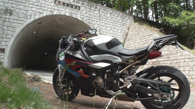 国道でバイク転倒　ツーリング中の50代男性が死亡　山梨・甲州市|TBS NEWS DIG