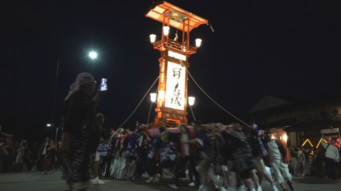輪島大祭　「お祭り楽しみ隊」でダンディ坂野らが盛り上げ  去年より多い18基のキリコが町練り歩く　|　石川県のニュース｜MRO北陸放送