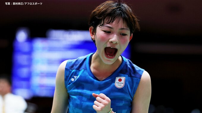 バドミントン女子団体、韓国に逆転勝ちで2大会ぶりの決勝進出　20歳の宮崎友花が逆転で流れを引き寄せる【アジア大会】|TBS NEWS DIG