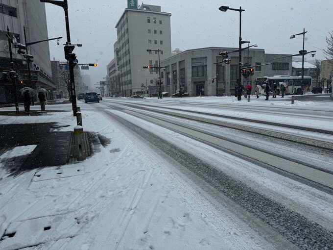 大雪によるスリップ事故は3日間で278件　交通事故全体の4割に…　長野県内は7日夜から9日にかけて大雪予想で注意を呼びかけ　|　SBC NEWS | 長野のニュース | SBC信越放送