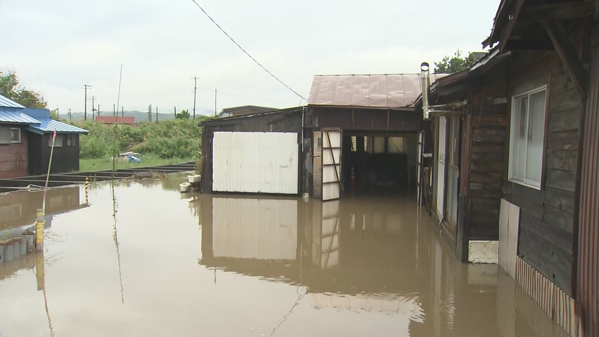 速報・追記あり】大雨の青森市456世帯892人に緊急安全確保 瀬戸子川が
