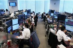 円金利トレーダー争奪戦、ヘッジファンドなどで激化－報酬43億円も| TBS CROSS DIG with Bloomberg