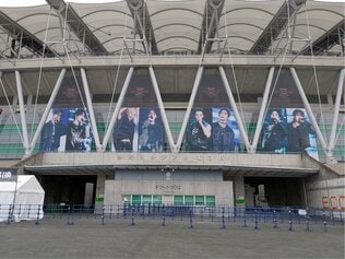 「Stray kids」エコパスタジアム公演いよいよ2週目突入 地元は「おもてなし」の心で20万人の“STAY”を歓迎【静岡】 | 静岡のニュース | SBSNEWS | 静岡放送