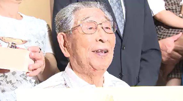 「よく生きたもんだな…知らないうちに100歳になったかな」長野市の100歳男性に、荻原健司市長が「長寿」のお祝い…長寿の秘けつは「趣味を楽しむこと」社交ダンス、麻雀、卓球も「何でも前向きに…」　|　SBC NEWS | 長野のニュース | SBC信越放送
