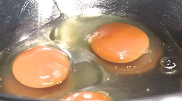 物価の優等生「卵」の値上がりいつまで…？飲食店は悲鳴…鳥インフルエンザが影響、注目集まる「液卵」の魅力|TBS NEWS DIG