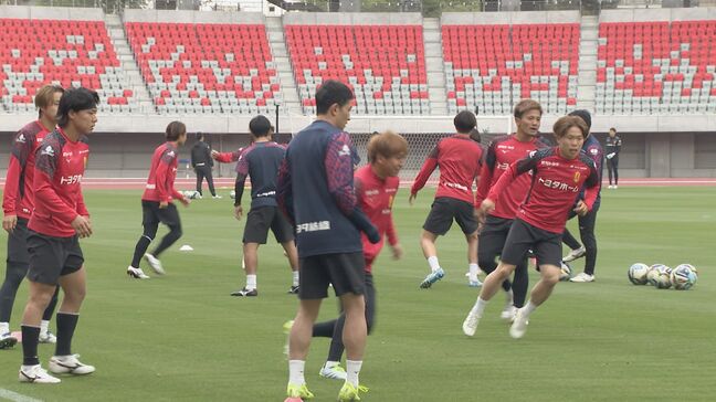 “こけら落とし” 試合を前に新パロマ瑞穂スタジアムで初練習 ｢やろうとしているサッカーを存分に発揮｣ 名古屋グランパス|TBS NEWS DIG