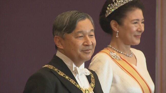 天皇陛下「国民の幸せと国の発展を祈ります」 皇居で新年祝賀の儀|TBS NEWS DIG