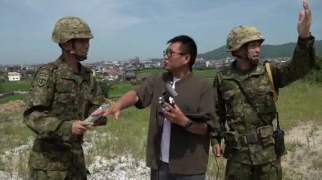 あすのドローン規制法改正を前に…松山駐屯地周辺で警察と陸上自衛隊が合同訓練「ルールを確認して飛ばして」|TBS NEWS DIG