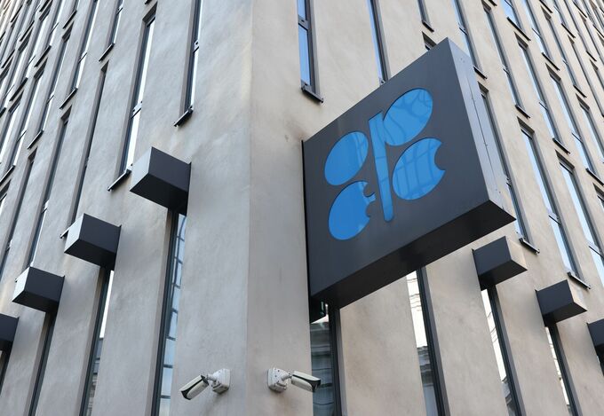 ＯＰＥＣが４カ月連続下方修正、世界石油需要の伸び見通し－月報
