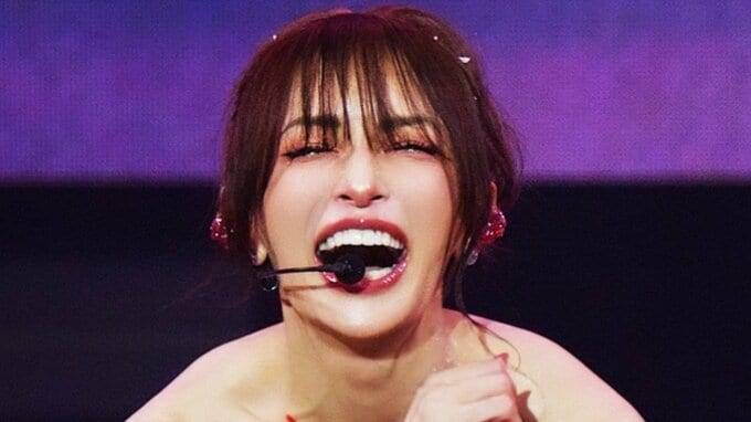 【 浜崎あゆみ 】千葉公演でトラブルも「つまり結果、悔いなしでした。そうだ、今日も私達は生き抜いたのだ」|TBS NEWS DIG