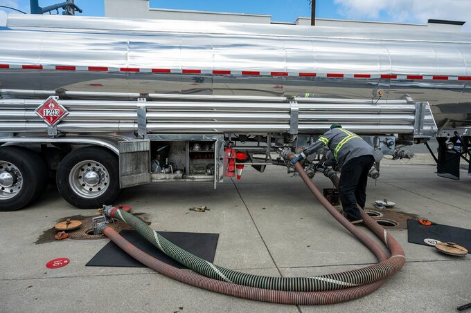 海外マネー、アジア株式市場から流出－AIブーム後退、中東情勢も懸念