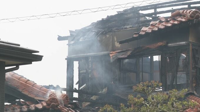 「黒煙と火炎が見える」木造住宅燃える火事 家人は逃げ出して無事 石川・能美市　|　石川県のニュース｜MRO北陸放送