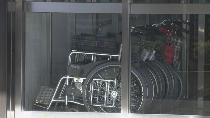 入居者が乗る車椅子を蹴るなど新たに１３件の不適切事案　去年虐待事案が相次いだ障がい者施設|TBS NEWS DIG