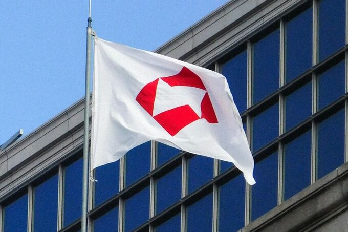 日生社長ら報酬一部返納へ、子会社含め出向者の情報持ち出し1540件超