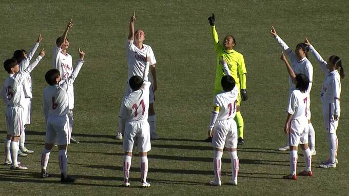 高校女子サッカー開幕！史上初の3連覇を狙う藤枝順心は17ゴールで快勝、3度優勝を誇る地元・日ノ本学園がPKで1回戦敗退|TBS NEWS DIG