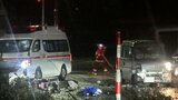 小国町事故直後の現場 原付バイクが軽ワゴン車と正面衝突でバイク運転の男性が意識不明(山形・小国町) | 山形のニュース│TUYテレビユー山形