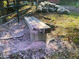 白昼に公園の木製ベンチ燃える 不審火か? | 長崎のニュース | 天気 | NBC長崎放送