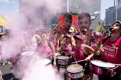 ネタニヤフ首相、反戦デモの国民を非難「永遠の戦争につながる行為」| TBS CROSS DIG with Bloomberg