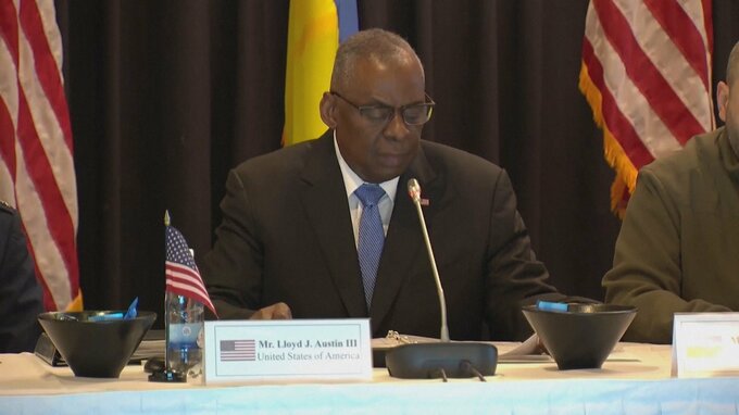 「ウクライナは存続の危機に瀕している」米国防長官が軍事支援の重要性を訴え