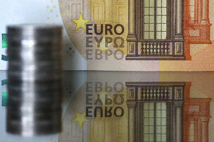 資産運用会社はユーロに一層強気姿勢、ヘッジファンドはショート削減