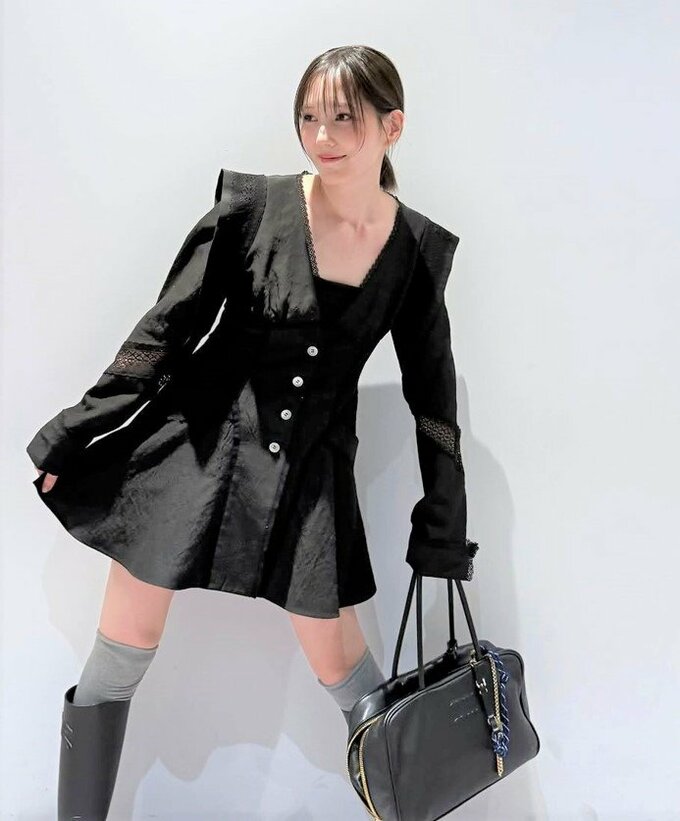 【本田翼】　「あたたかくなりましたね」　私服ショットに反響　「黒のワンピースも翼ちゃんもスタイリッシュ」|TBS NEWS DIG