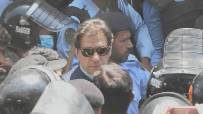 混乱のパキスタン  逮捕の前首相を「2週間の保釈」裁判所が認める　抗議活動の沈静化図る狙いか|TBS NEWS DIG