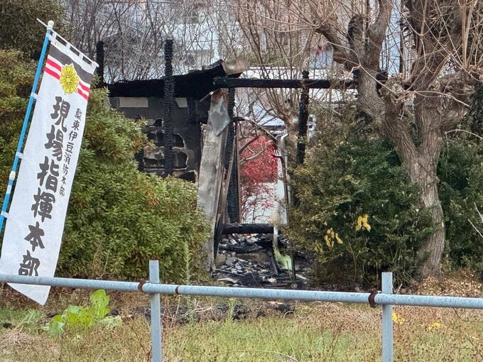 民家火災で焼け跡から2遺体 住人の高齢夫婦か 警察が身元の確認急ぐ＝静岡・沼津市|TBS NEWS DIG