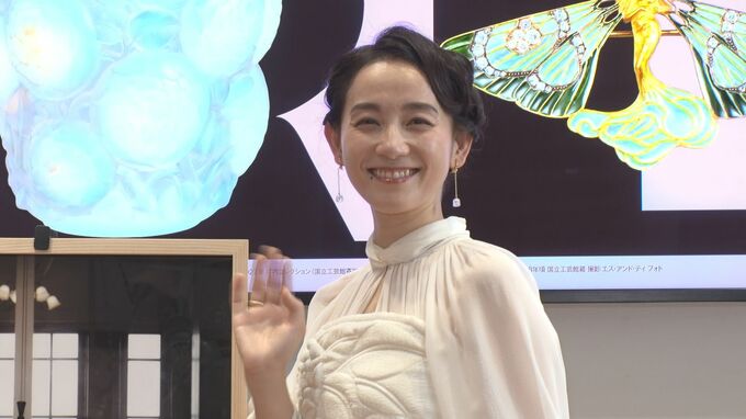 ルネ・ラリック展が金沢の国立工芸館で開催 “シノラー”で一世風靡のアンバサダー・篠原ともえさんが魅力を語る|TBS NEWS DIG