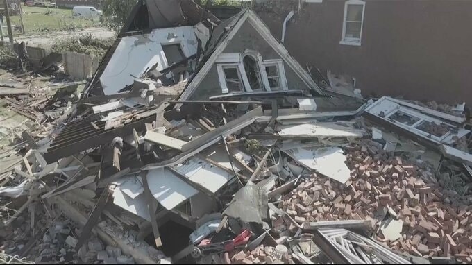 米南部ケンタッキー州や中西部ミズーリ州など竜巻で27人死亡 「犠牲者の数が増えるおそれ」気象当局が警戒|TBS NEWS DIG