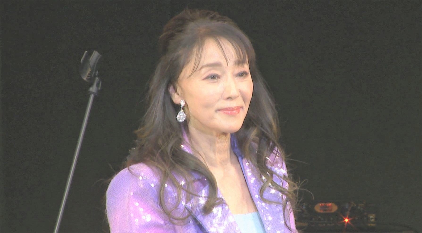 浅野ゆう子】デビュー50周年で40年ぶり新曲披露 作詞を手掛けた三宅