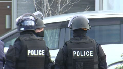 【速報】「発砲音がした」　住宅内で発砲か　男が拳銃を持って立てこもっている情報も　住人の安全は確保しけが人はなし　広島|TBS NEWS DIG