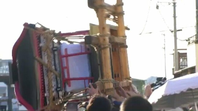 川にザブーン 豪快！みこしみそぎ　松山・北条地区の秋祭りフィナーレ|TBS NEWS DIG