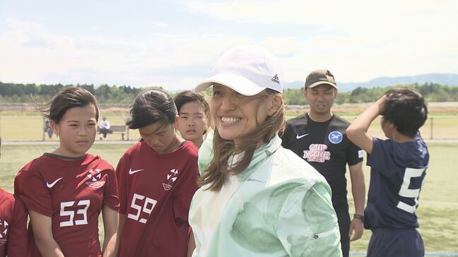 なでしこジャパン元監督・高倉麻子さんがサッカーの楽しさ伝える　福島|TBS NEWS DIG