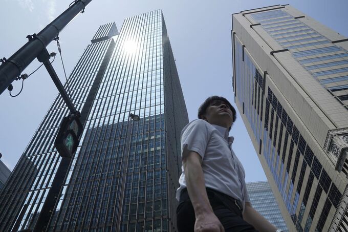 債券は上昇、日銀の利上げ慎重姿勢を受けて買いが優勢