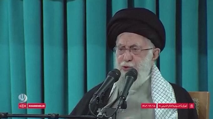 イラン最高指導者ハメネイ師「威圧的な政府の交渉は問題解決ではなく支配が目的」アメリカ名指しせずもトランプ大統領の核問題めぐる交渉の呼びかけ拒否か|TBS NEWS DIG