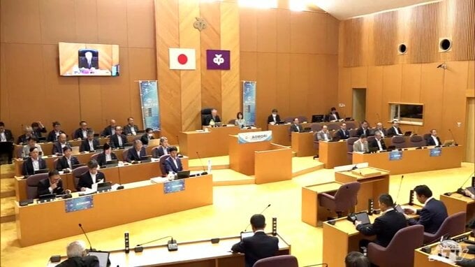 元職員が2200万円余を横領した問題への対応　むつ市の山本知也 市長などの給与を1か月減給する条例改正案が9日に可決　青森県|TBS NEWS DIG