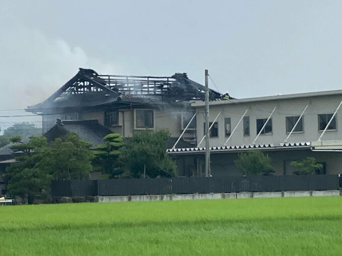 「エアコン工事中に出火」郊外の住宅で火事　けが人なし　富山|TBS NEWS DIG