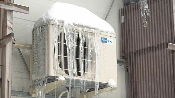 長引く寒波 仮設住宅ではエアコンが凍結 スーパーでは「在庫を多めに」確保して物流面で対策|TBS NEWS DIG