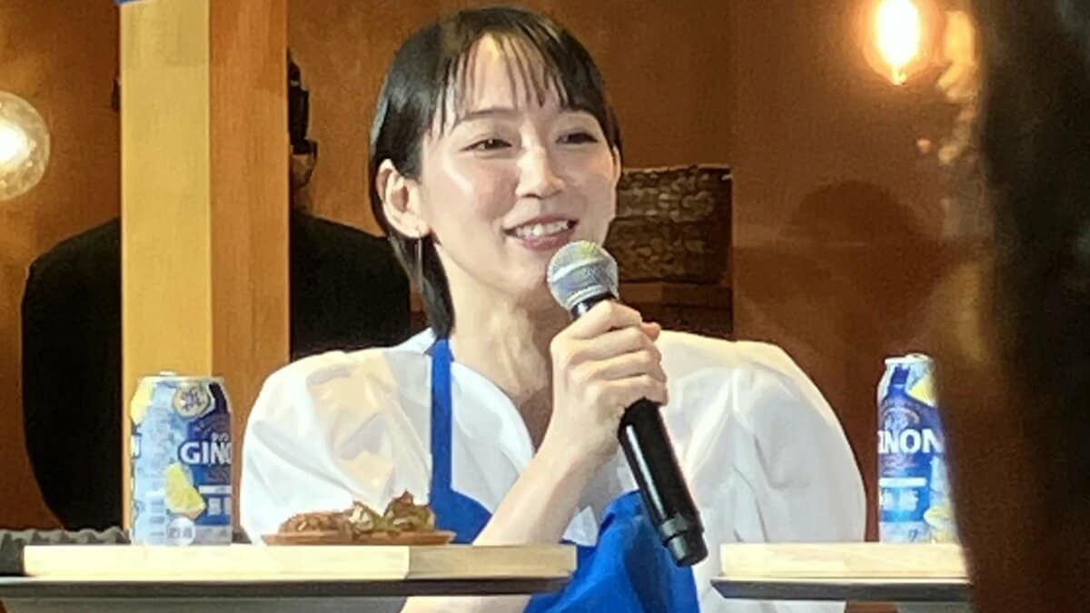吉岡里帆 】「絶妙な所を狙うのが大変」〝体型〟批判の声に呼びかけ