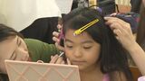 ヘアメイクで元気に 放課後児童クラブでコスプレ大会 山口県山口市|TBS NEWS DIG