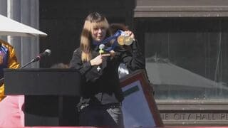 米フィギュア金のアリサ・リウ選手が地元凱旋 「髪を隠しても気づかれちゃう」| TBS CROSS DIG with Bloomberg