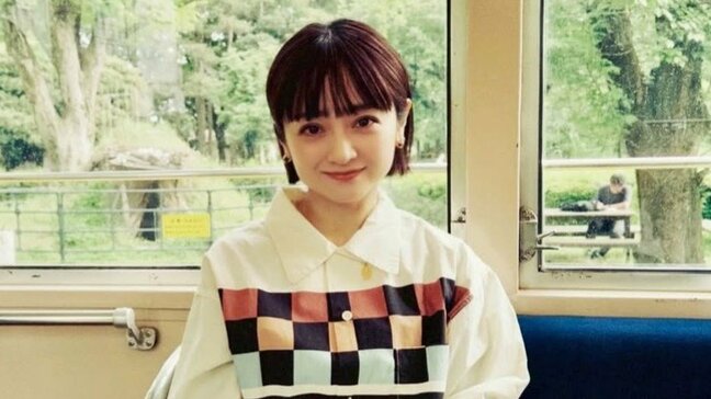 【 安達祐実 】 最新ショットに「少女にしか見えん」「また若返りましたね」の声 髪型に対するコメントには〝神対応〟|TBS NEWS DIG