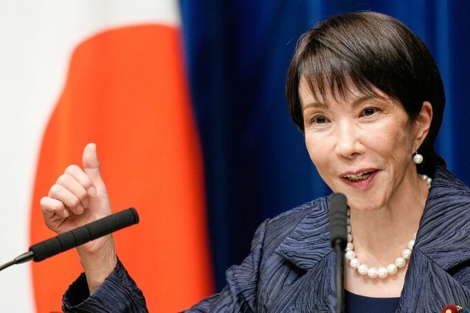 高市首相が初外遊、ASEAN関連会議へ出発-マレーシア首脳らと会談も