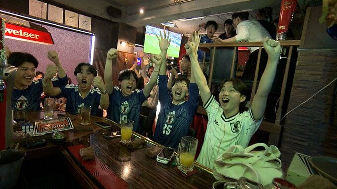サッカーW杯日本代表初戦に岡山も眠気吹っ飛ぶ夜明け前の大熱狂　次戦も応援するぞ【岡山】　|　岡山・香川のニュース | 天気 | RSK山陽放送