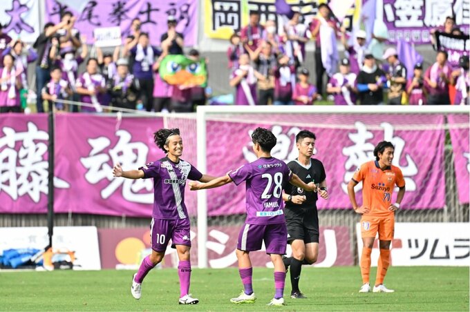 藤枝2発で「静岡三国決戦」歴史的初勝利!! 清水 J2優勝遠のく15試合ぶり敗戦【J2第37節速報】　|　静岡のニュース | SBSNEWS | 静岡放送