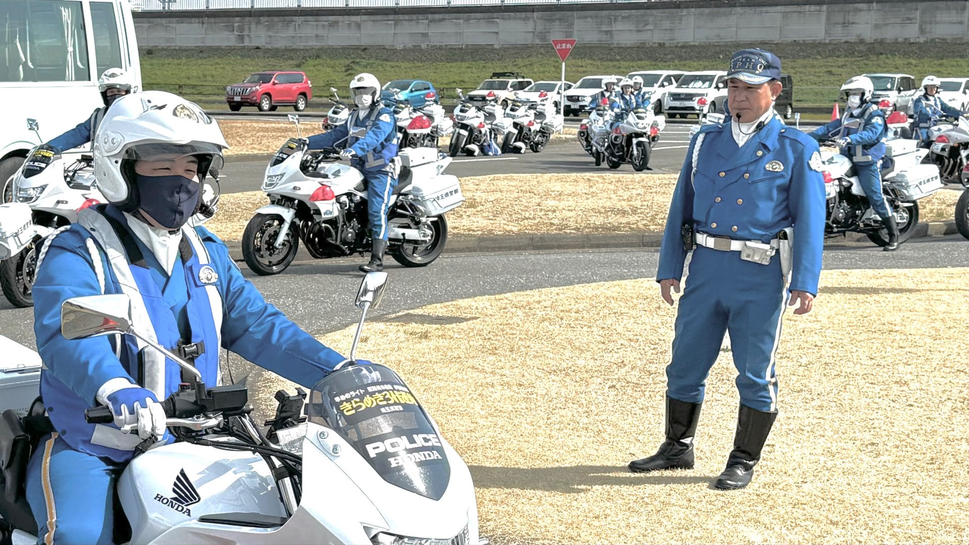 安心できる交通社会実現の願いを持ち続ける」若手白バイ隊員に技能伝承