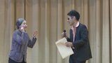 警察署員が電話詐欺防止呼びかける演劇披露 歌やユーモア交えながら高齢者に詐欺の手口を説明 |TBS NEWS DIG